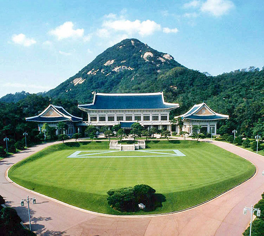 [台中出發]漫遊首爾6日～登樂天塔、塗鴉秀、江華島渠道滑車、韓國文化體驗