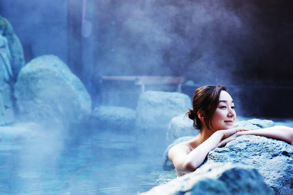 【日本】雪戀輕井澤溫泉5日-星野榆樹街小鎮.雪盆體驗.川越小江戶.冰川神社.白絲瀑布