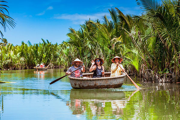 【中越】虎航~超值四星峴港五日(巴拿山．黃金佛手、會安古鎮、美山遺址)