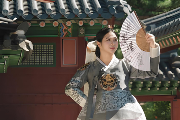 【韓國】樂遊首爾滑雪趣５日~超人氣滑雪.摘草莓.鐵道自行車.穿韓服遊景福宮.汗蒸幕體驗.保證入住兩晚首爾市區飯店