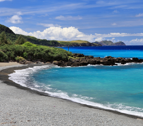 相約蘭嶼環島遊3日 海天一線.野銀冷泉.達悟傳統地下屋探秘