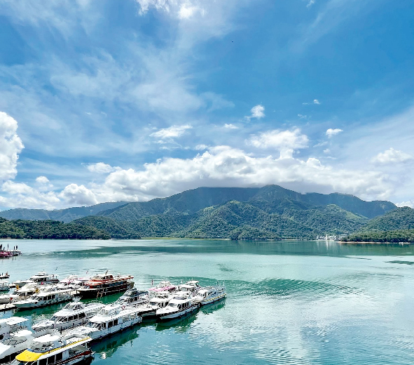 南投日月潭遊船.採果樂.后豐鐵馬道山海漫步2日