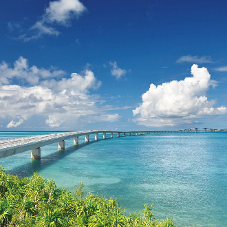 【高雄出發】蔚藍沖繩4日.玉泉洞大鼓秀.美之海水族館.古宇利大橋.貓咪之島.半潛水艇.燒肉吃到飽