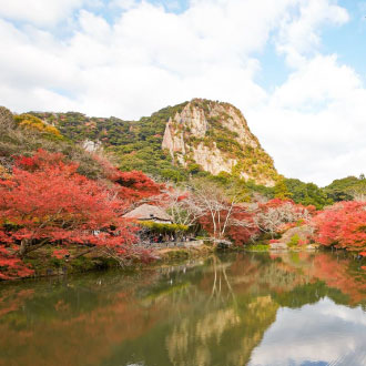 九州熊本佐賀賞楓雙溫泉５日.御船山樂園.耶馬溪.柳川遊船.楓紅小倉城.湯布院.仙境金鱗湖、三大螃蟹燒肉吃到飽