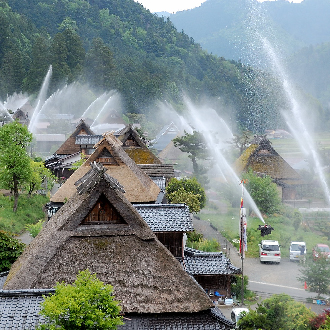 【出清一口價】美山合掌村關西三都5日~一晚京都.伏見稻荷.嵐山.伊勢龍蝦相撲鍋.黑毛和牛.奈良小鹿