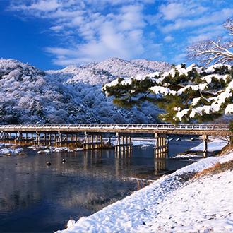 【8人成行】桃太郎關西四都5日~燒肉螃蟹吃到飽.伊勢龍蝦.和服體驗.姬路城.米其林金閣寺.清水寺.嵐山渡月橋.東大寺