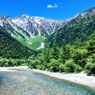 北陸阿爾卑斯山岳森林秘境6日.戶隱神域森林.白馬村岩岳纜車.白川鄉合掌村.仙境上高地.國寶松本城.鰻魚三味.飛驒牛美食