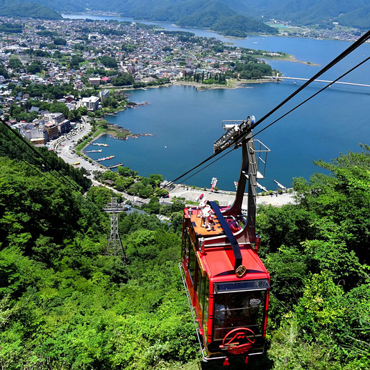 【泰超值】東京溫泉6日.富士山景觀纜車.大石公園.忍野八海.豐洲千客萬來.新倉山淺間神社.麻布之丘 (泰獅航）