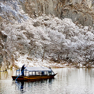 東北粉春櫻雪迴廊5日.八幡平雪牆.角館垂櫻.銀山溫泉.絕美嚴美溪.松島遊船.秋田鐵道列車.溫泉(保證入住花卷飯店)