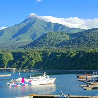 北海道跳島溫泉5日.利尻島.禮文島.日本最北端宗谷岬.採海膽體驗.白色戀人.冰雪之門.四季之彩.三大蟹吃到飽