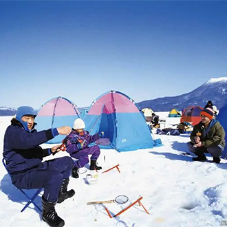 星冰銀雪北海道破冰船5日.阿寒湖冰上釣魚.雪上活動.小樽浪漫運河.層雲峽冰爆祭.三溫泉.三大螃蟹饗宴(升等阿寒鶴雅)