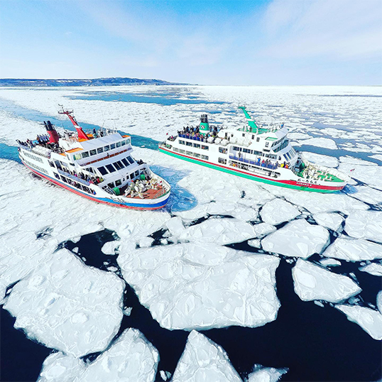雪夢幻北海道破冰船5日.阿寒湖雪上活動.冰上釣魚.流冰精靈.層雲峽冰瀑祭.狐狸村.白色燈節.三大螃蟹吃到飽(入住三溫泉)